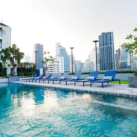 The Quarter Phromphong By Uhg Hotel