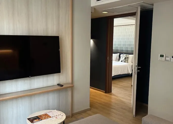 Hotel The Quarter Phromphong By Uhg - Close To The Em District, Emporium, Emquartier, Emsphere, Terminal21 Bangkok