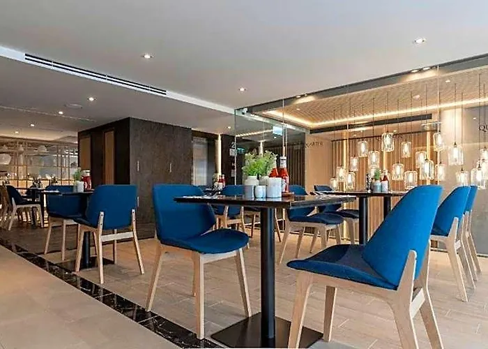 The Quarter Phromphong By Uhg - Close To The Em District, Emporium, Emquartier, Emsphere, Terminal21 Hotel Bangkok