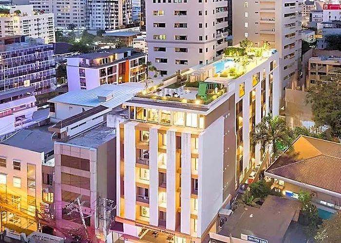 Uhg The Quarter澎蓬酒店 4* 曼谷